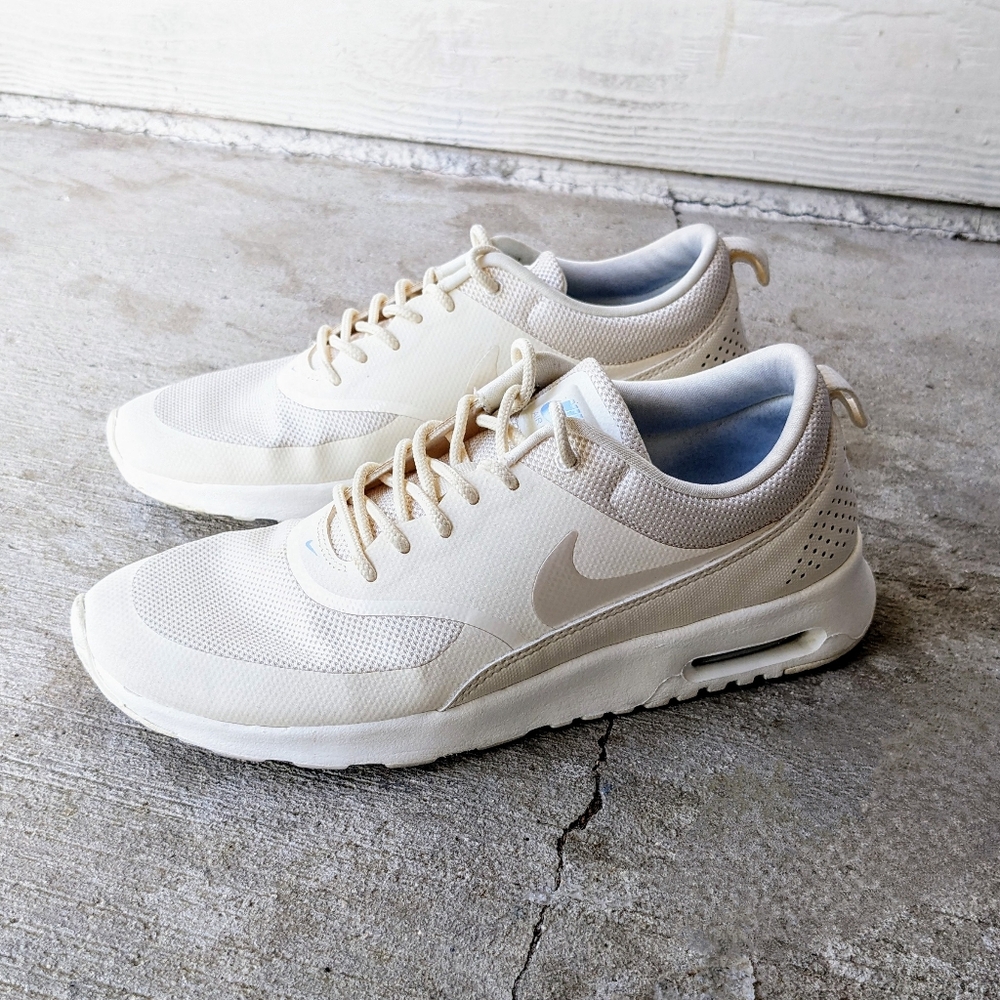 Women's Nike Air Max Thea Running Walking Fashion Shoes Size 9 Off White/ Beige